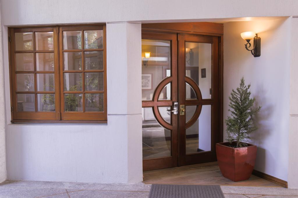 Hotel Residencia Del Sol Ville de Guatemala Extérieur photo