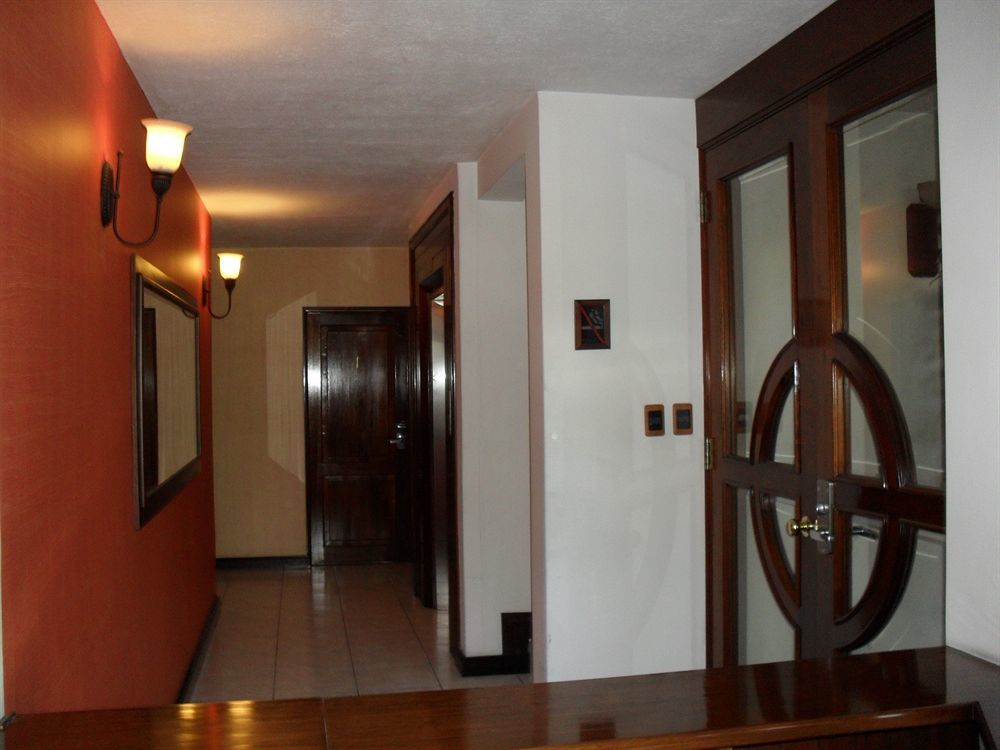 Hotel Residencia Del Sol Ville de Guatemala Extérieur photo