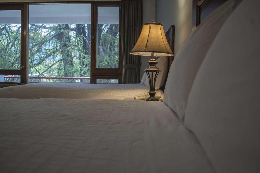 Hotel Residencia Del Sol Ville de Guatemala Extérieur photo
