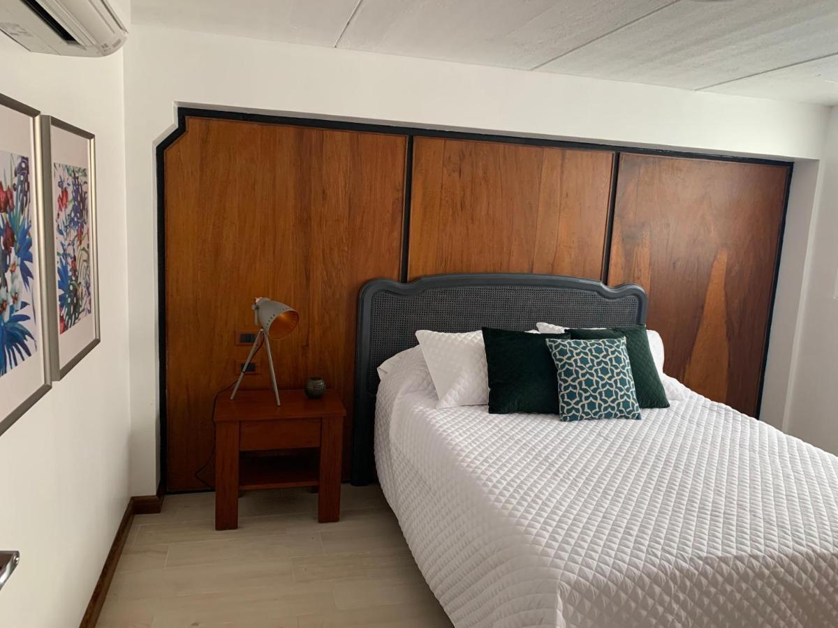 Hotel Residencia Del Sol Ville de Guatemala Extérieur photo
